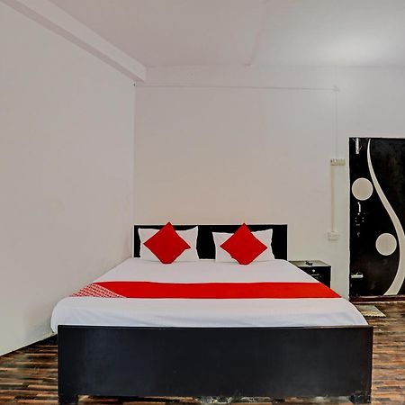Hotel O Samrat Ghaziabad Eksteriør billede
