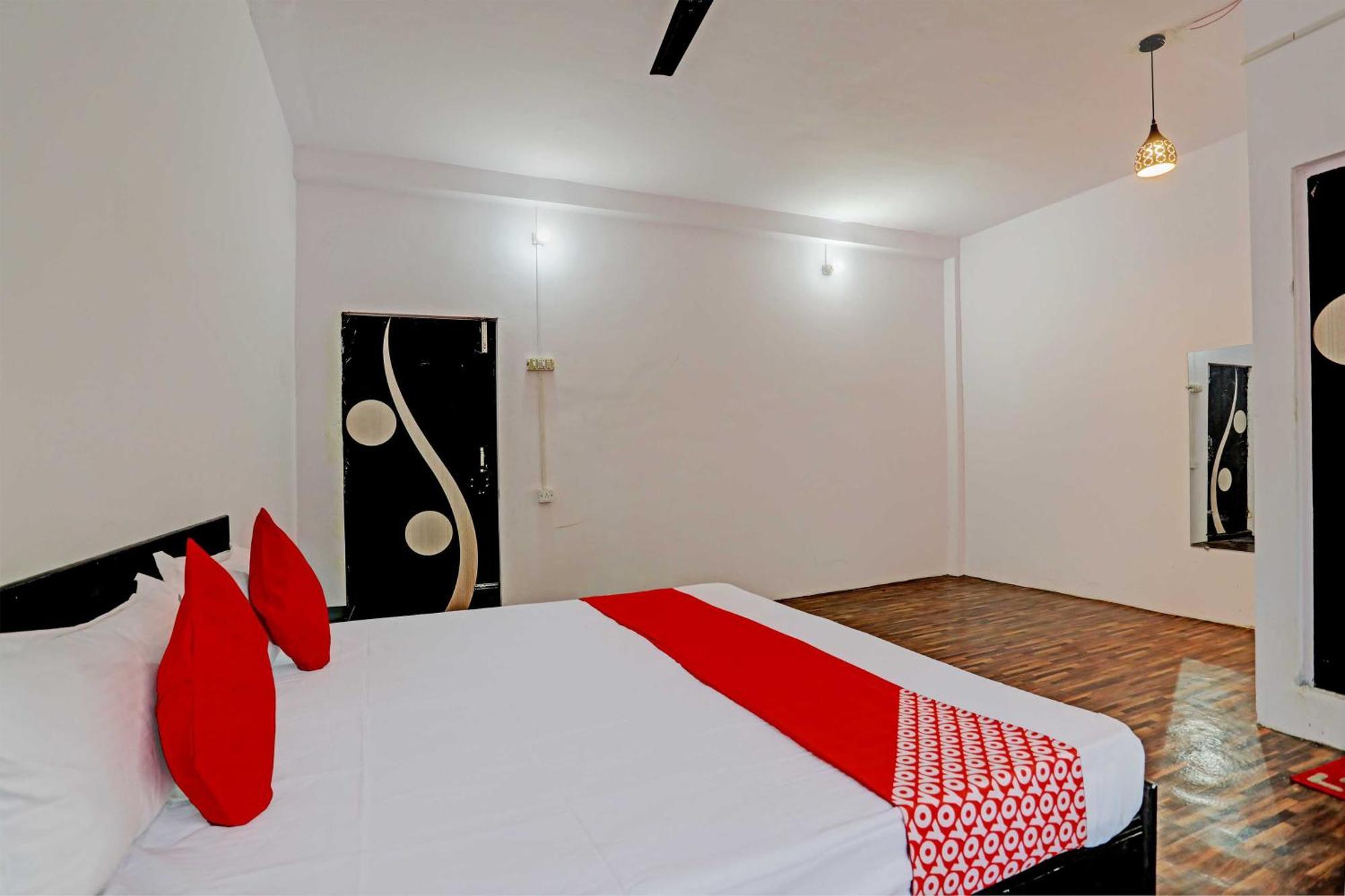 Hotel O Samrat Ghaziabad Eksteriør billede